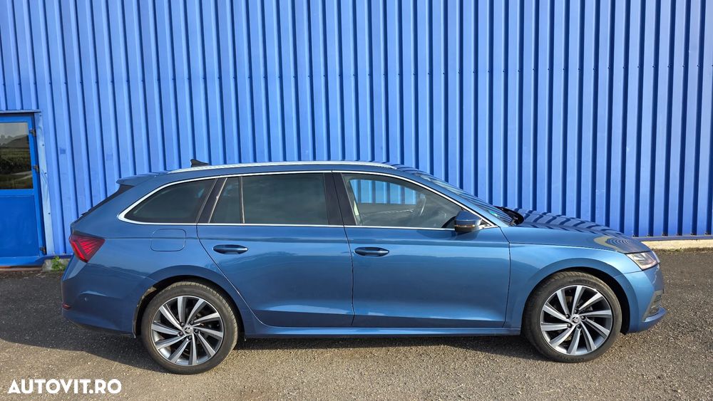 Skoda Octavia 2.0 TDI DSG First Edition - 11