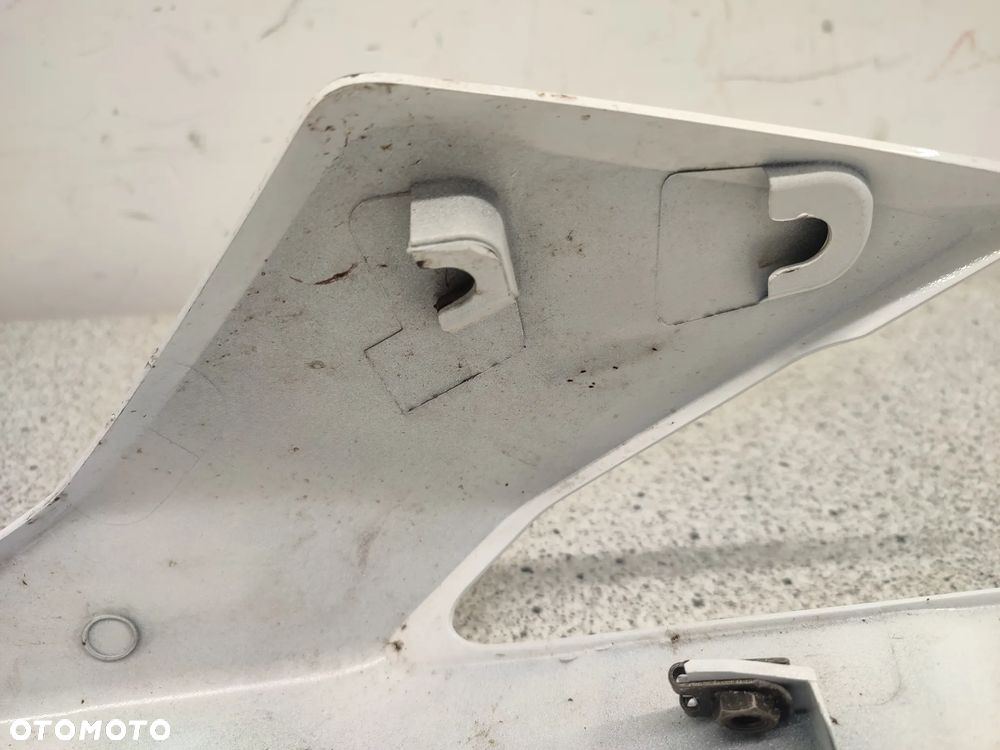Owiewka, osłona, bok, boczek KTM Duke 125 - 17