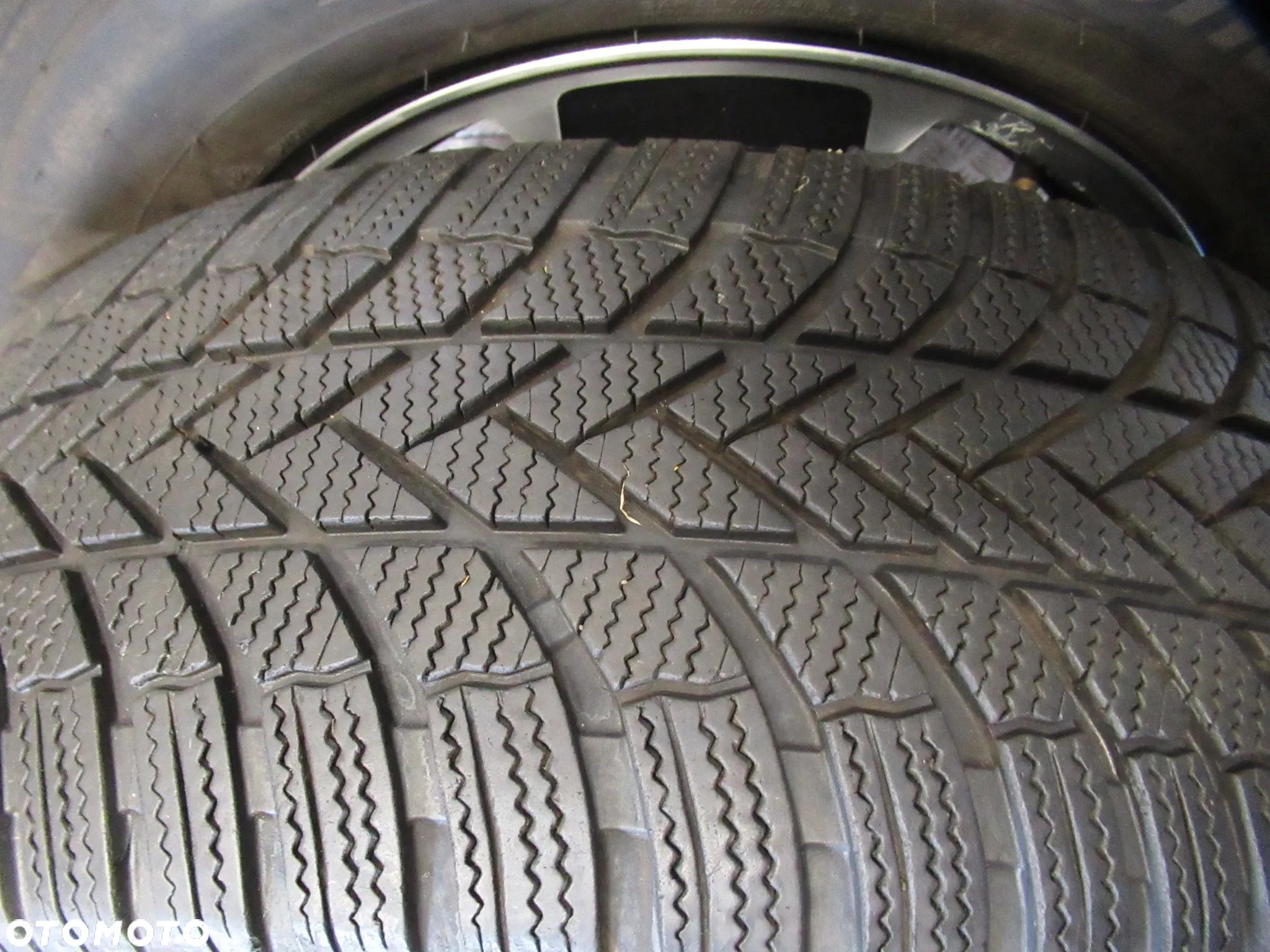 Koła Jeep Wrangler Gladiator Grand Cherokee 7,5Jx18 et44,5 5x127 - 11