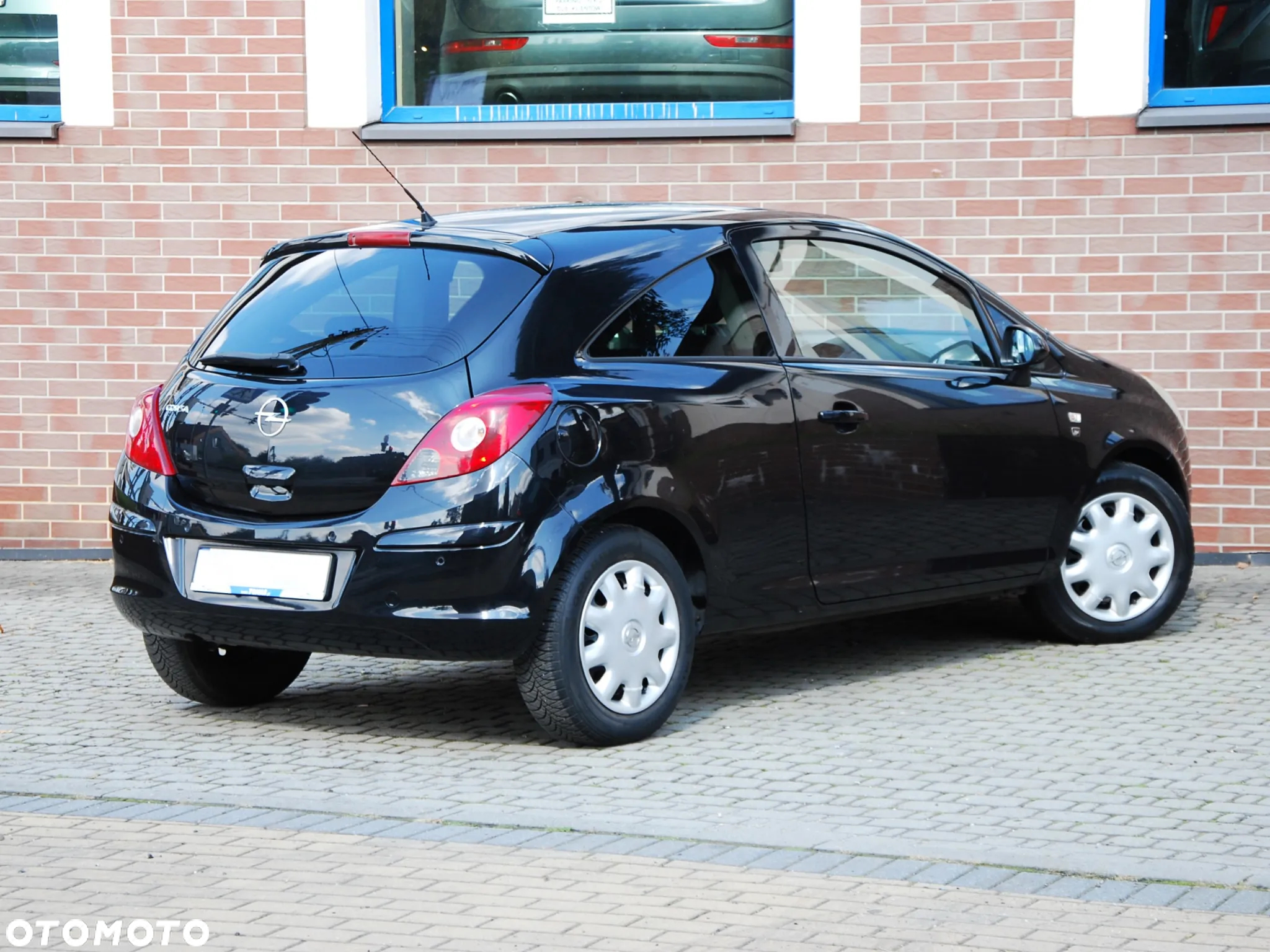 Opel Corsa 1.4 16V Enjoy - 4