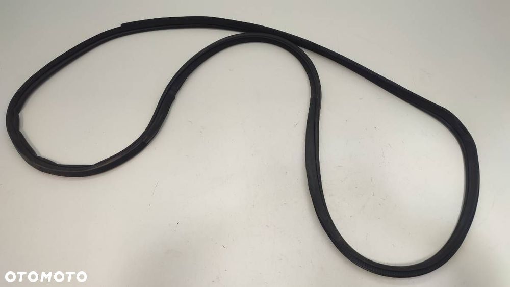 USZCZELKA DRZWI PRAWA TYŁ INFINITI Q50 CZARNA - 3