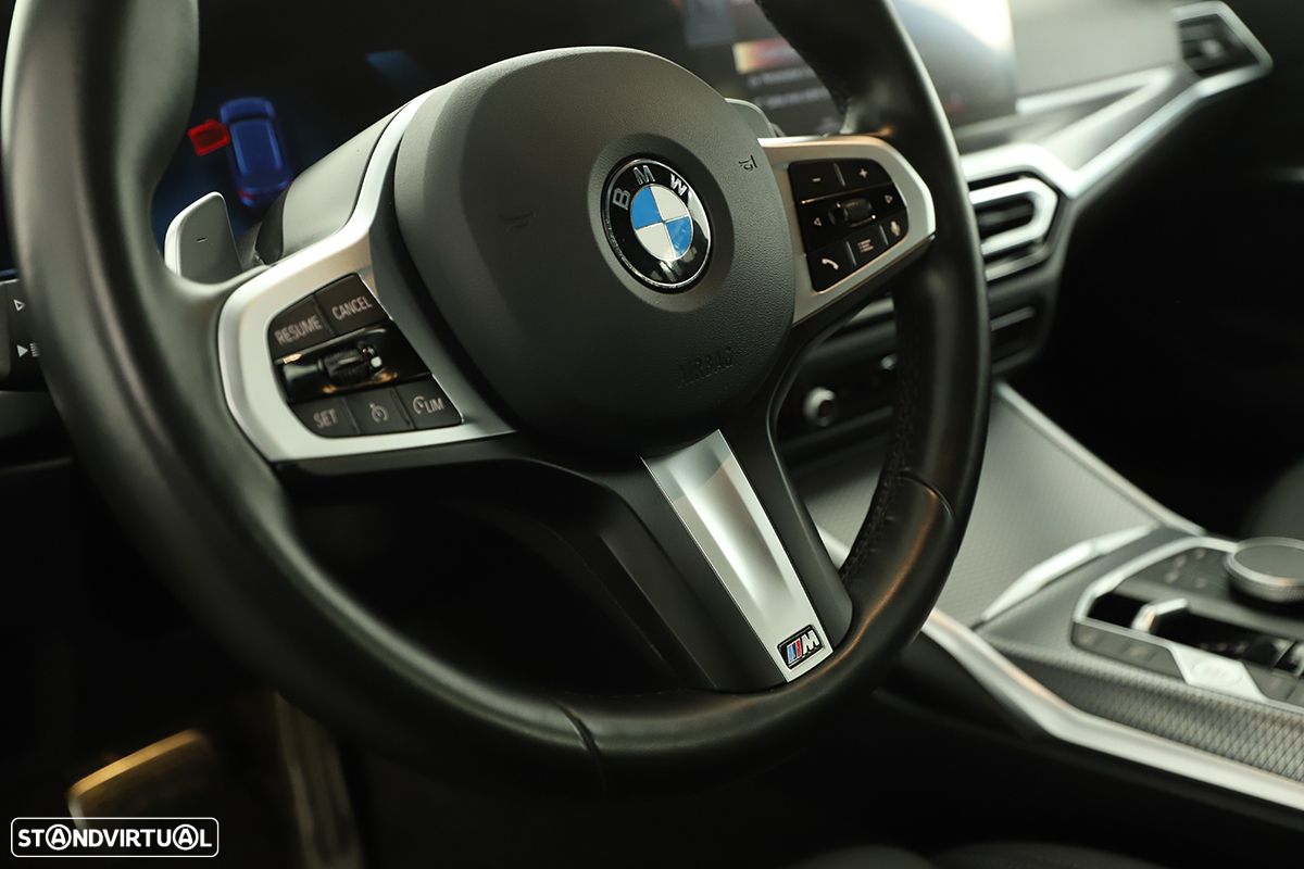BMW 320 d Touring Pack Desportivo M Auto - 15