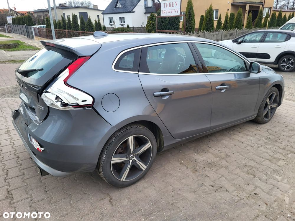 Volvo V40 D3 Geartronic Summum - 7