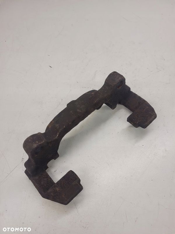 JARZMO ZACISKU PRZÓD AUDI A4 B7 A6 C6 A3 8P 801 - 3