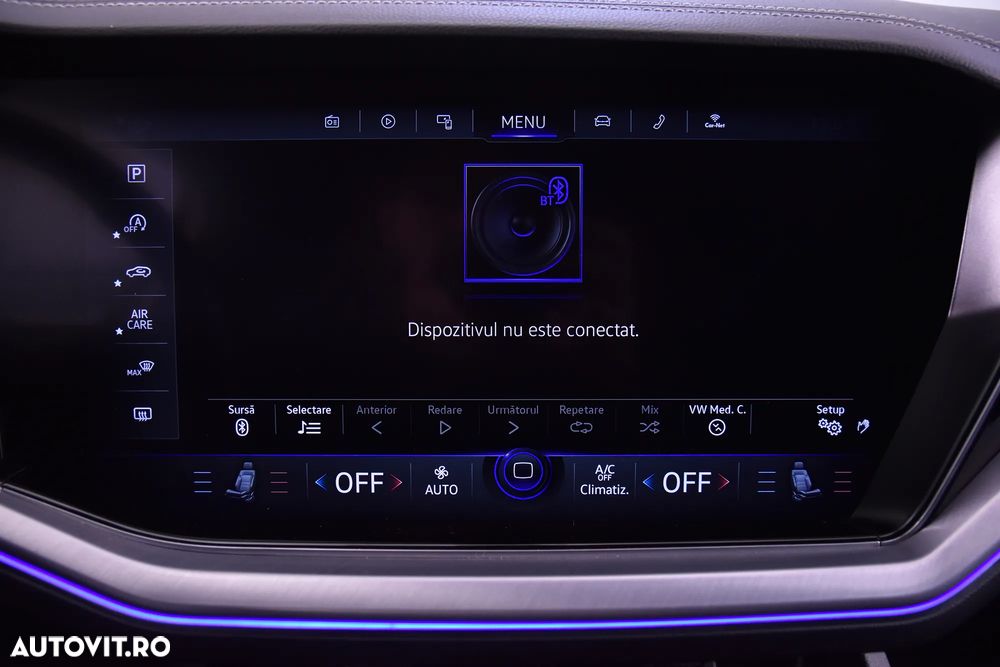 Volkswagen Touareg - 21