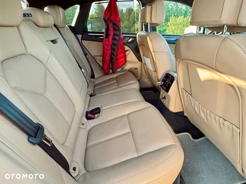 Porsche Macan S - 8