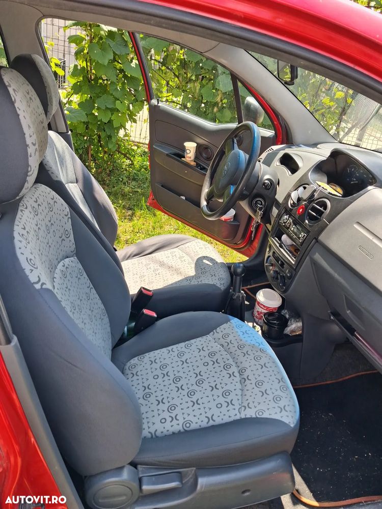Chevrolet Spark - 10