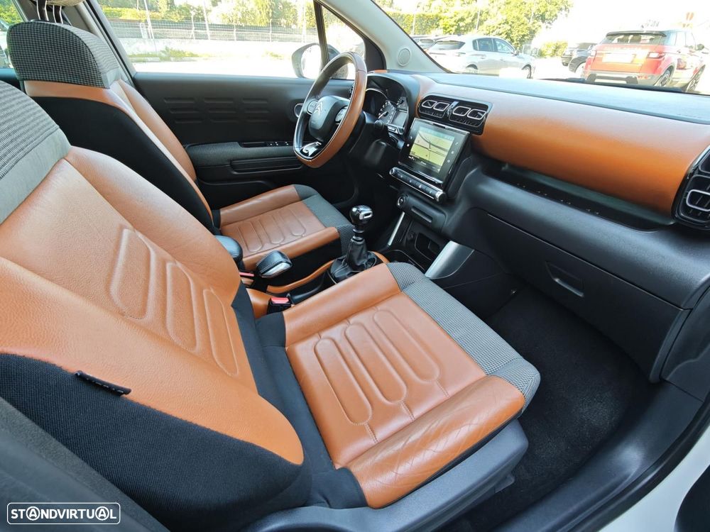 Citroën C3 Aircross 1.2 PureTech Shine Pack - 21