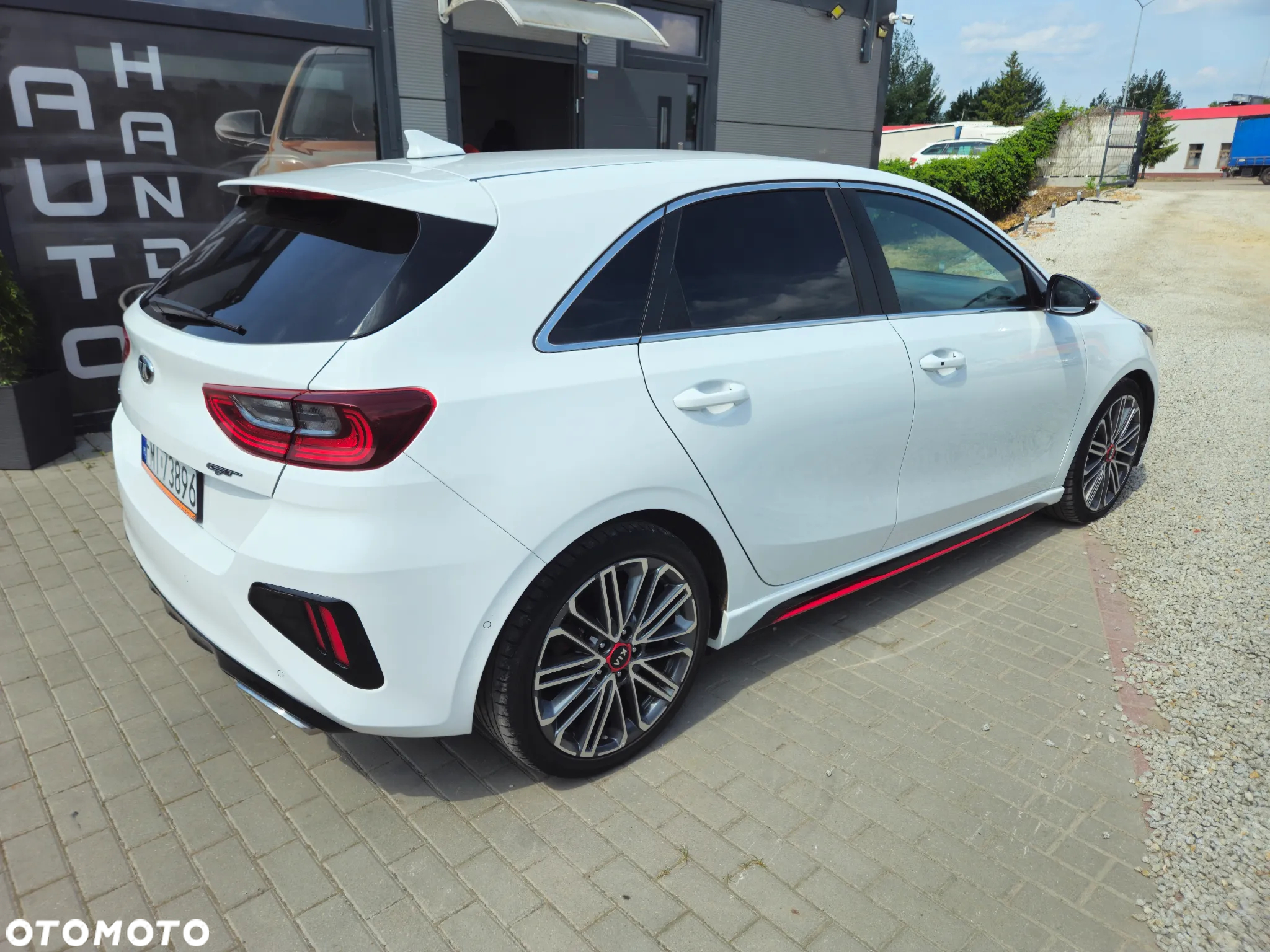 Kia Ceed 1.6 T-GDI GT - 6