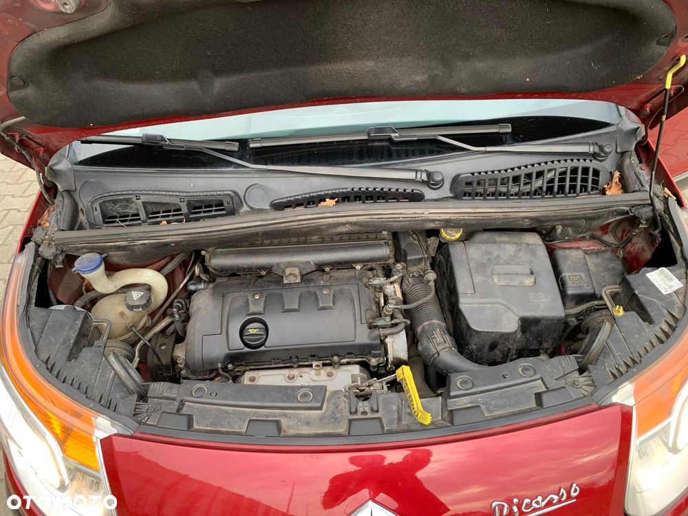Citroën C3 Picasso 1.6i Exclusive - 18