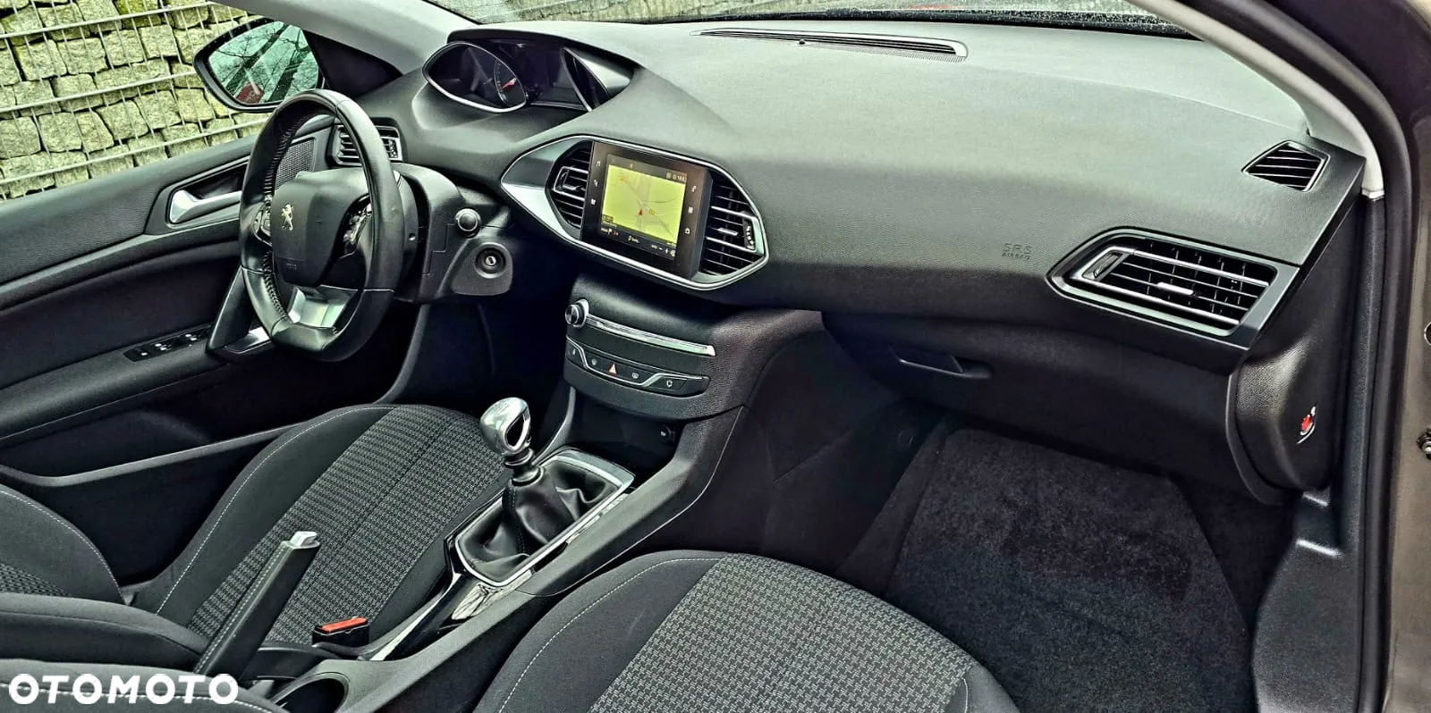 Peugeot 308 1.2 PureTech Allure S&S - 9
