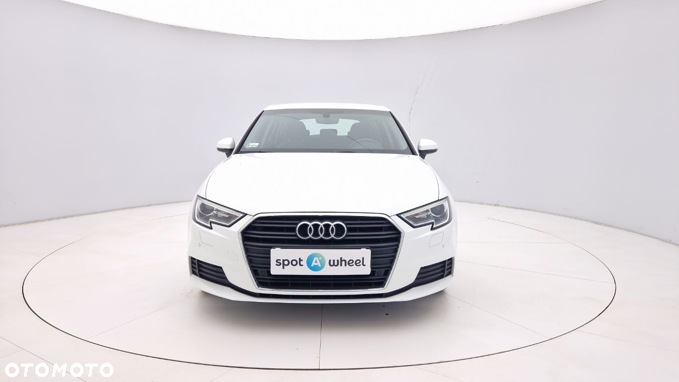 Audi A3 1.5 TFSI S tronic - 13