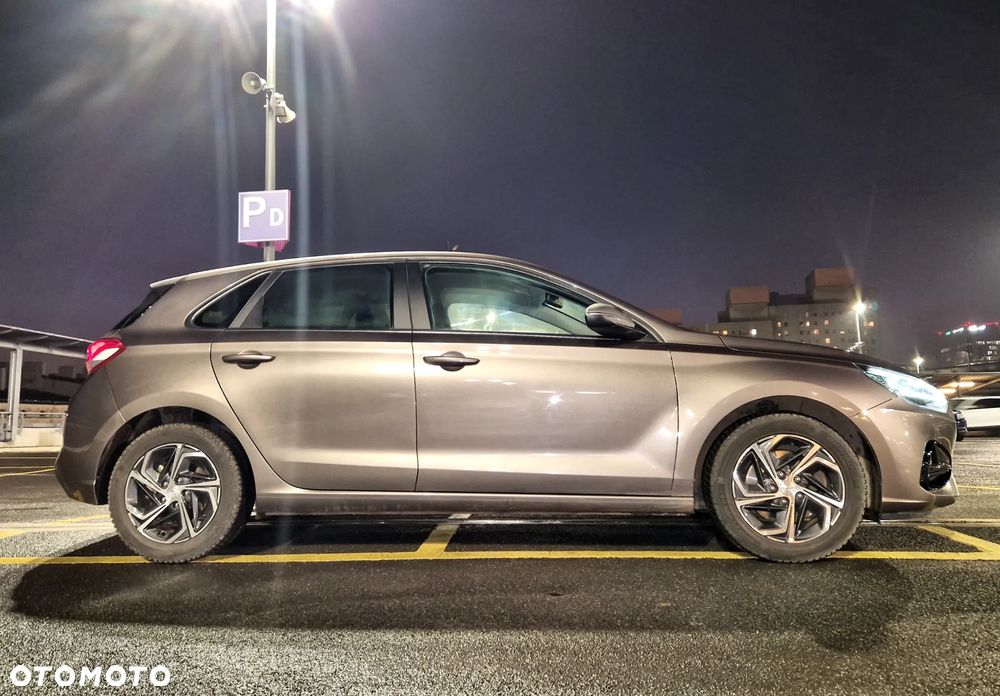 Hyundai i30 1.5 DPI Comfort - 12