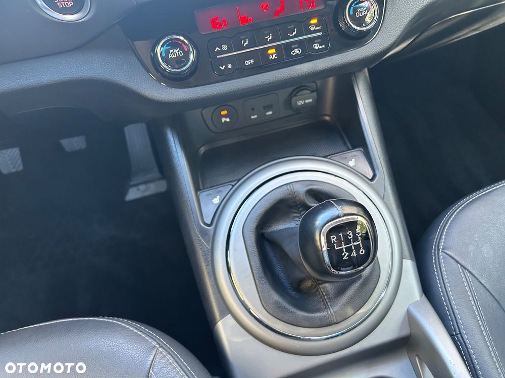 Kia Sportage 2,0 CRDI 2WD ISG Spirit - 9