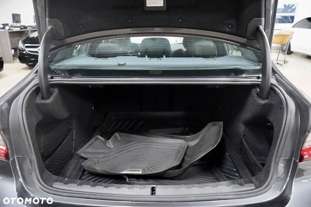 BMW Seria 3 - 19