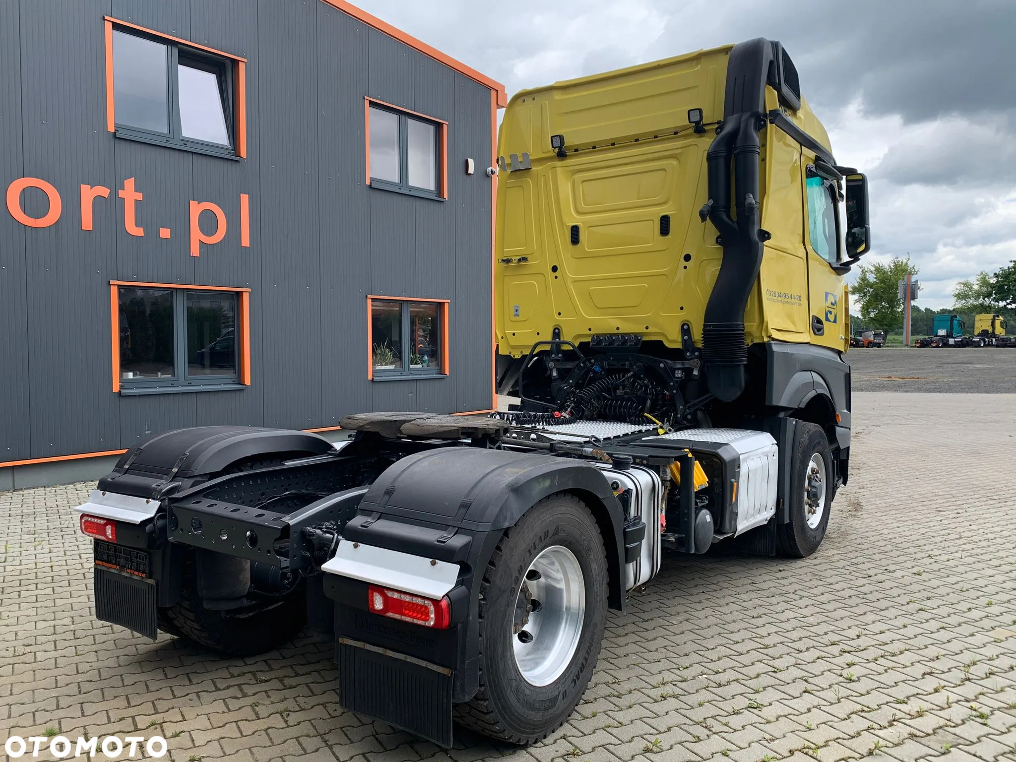 Mercedes-Benz ACTROS 1846 4x4HAD EURO6 CIĄGNIK SIODŁOWY Z HYDRAULIKĄ WYWROTU - 8