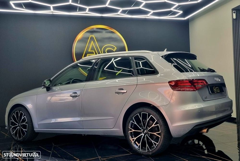 Audi A3 Sportback - 18