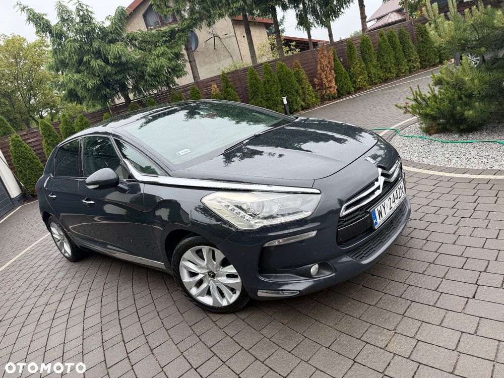 Citroën DS5 2.0 HDi Chic - 1