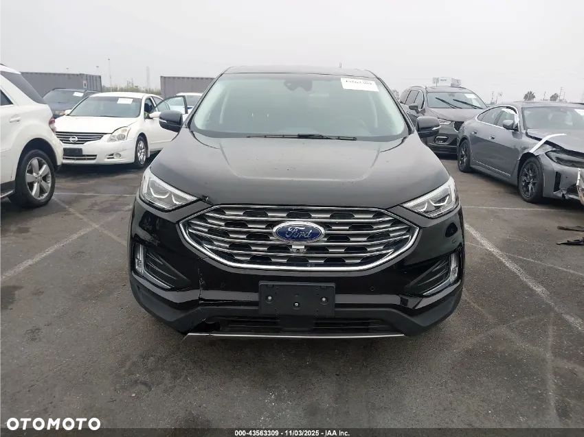Ford Edge - 2