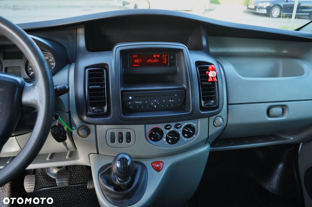 Renault TRAFIC L2H1 - 19