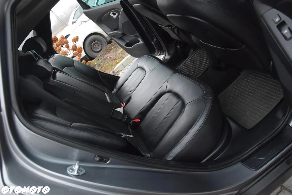 Hyundai ix35 2.0 CRDi Premium 4WD - 15