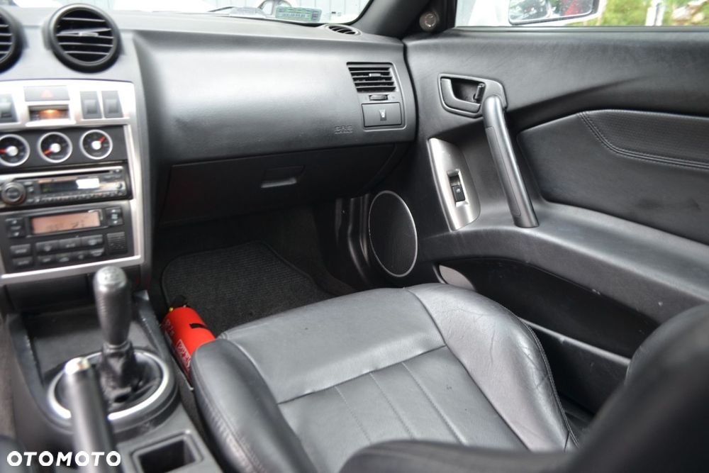 Hyundai Coupe - 9