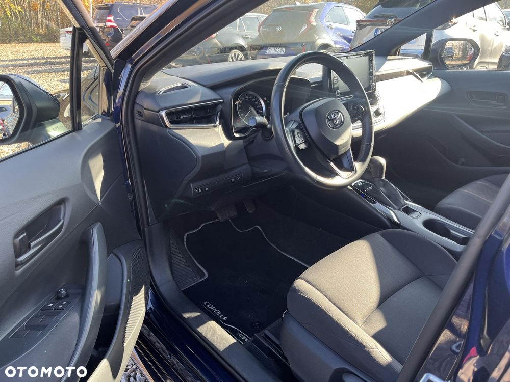 Toyota Corolla 1.8 Hybrid Active - 17