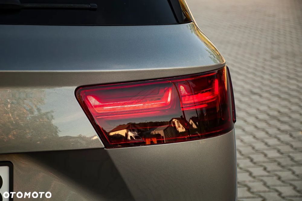 Audi Q7 - 19