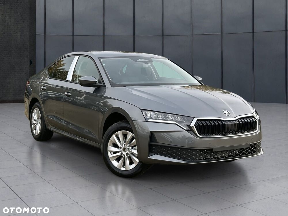 Skoda Octavia 1.5 TSI mHEV Drive Essence DSG - 8