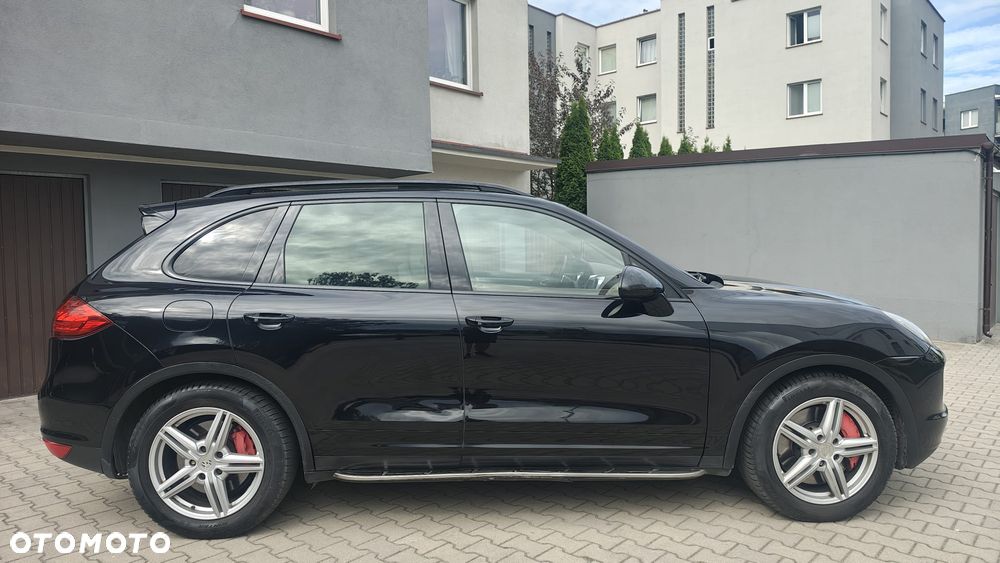 Porsche Cayenne - 8