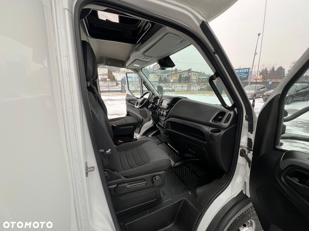 Iveco DAILY 72C18 70C18 HI-MATIC EURO 6E FIRANKA+SUWANY DACH+WINDA 1000 kg - 17