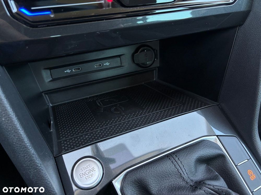 Volkswagen Tiguan 1.5 TSI EVO Elegance DSG - 25