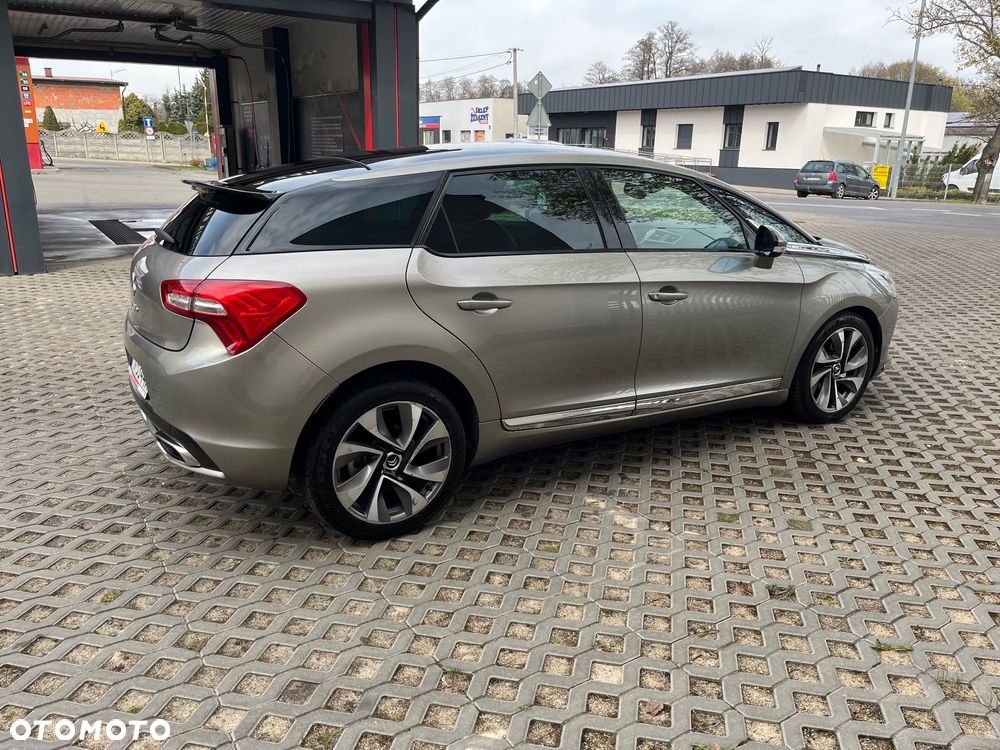 Citroën DS5 2.0 HDi SoChic - 5