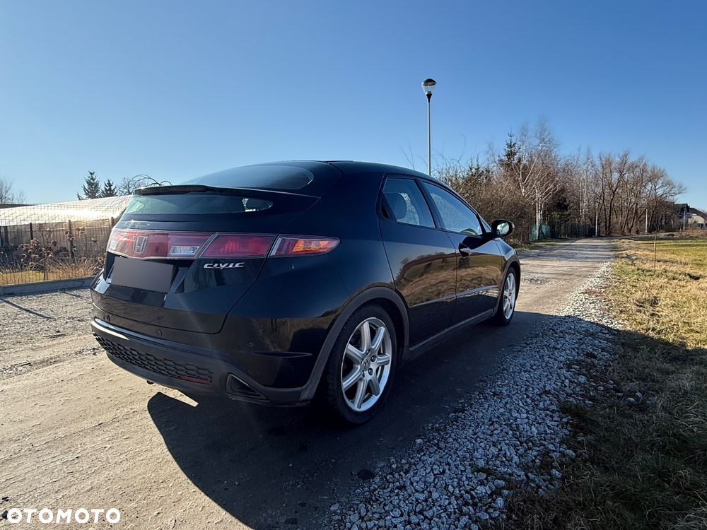 Honda Civic 1.8 Executive - 7