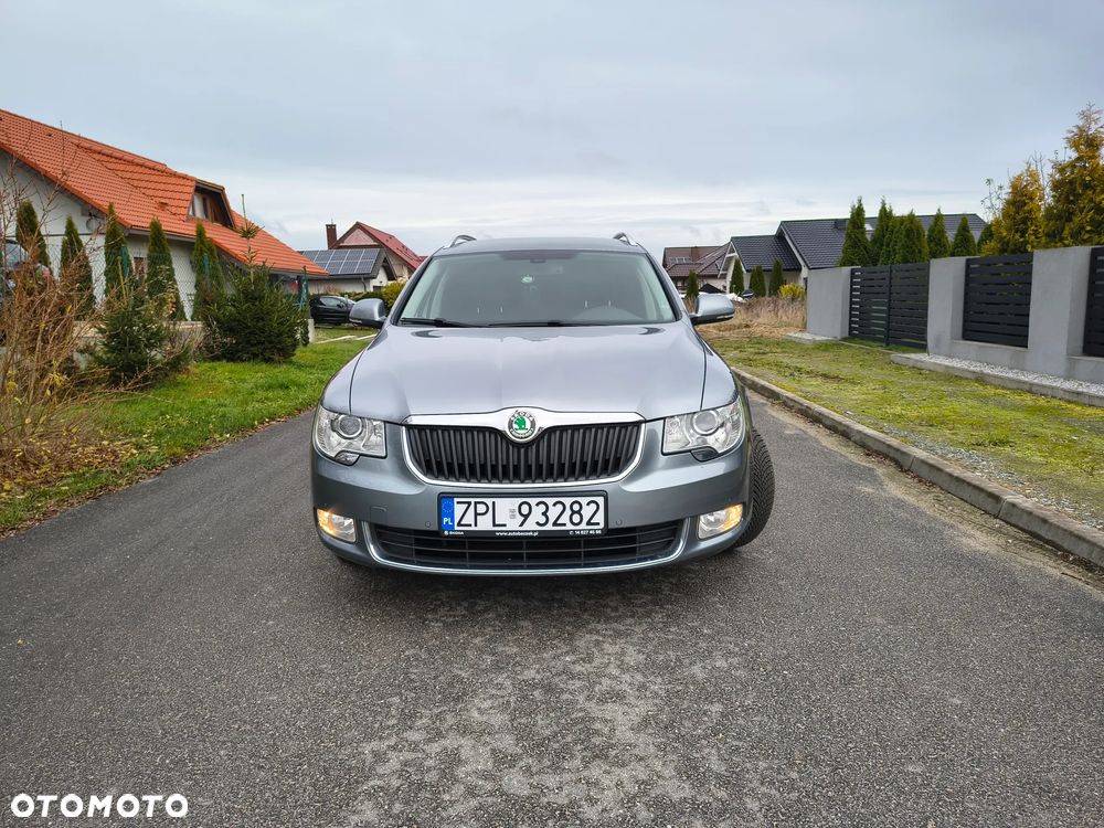 Skoda Superb 3.6 V6 4x4 DSG Ambition - 6