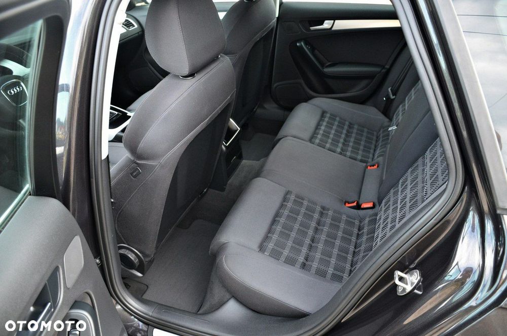 Audi A4 Avant - 17