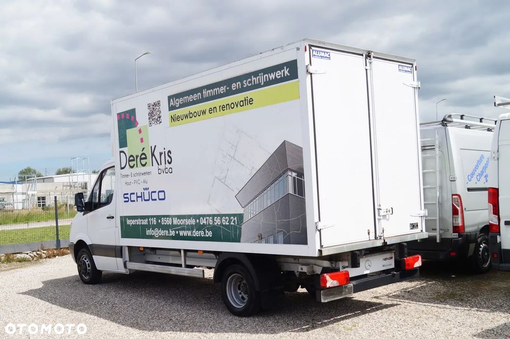 Mercedes-Benz Sprinter - 4