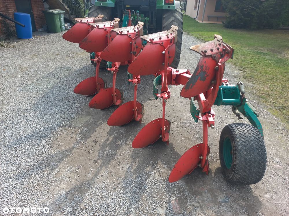 Kuhn Overum - 7
