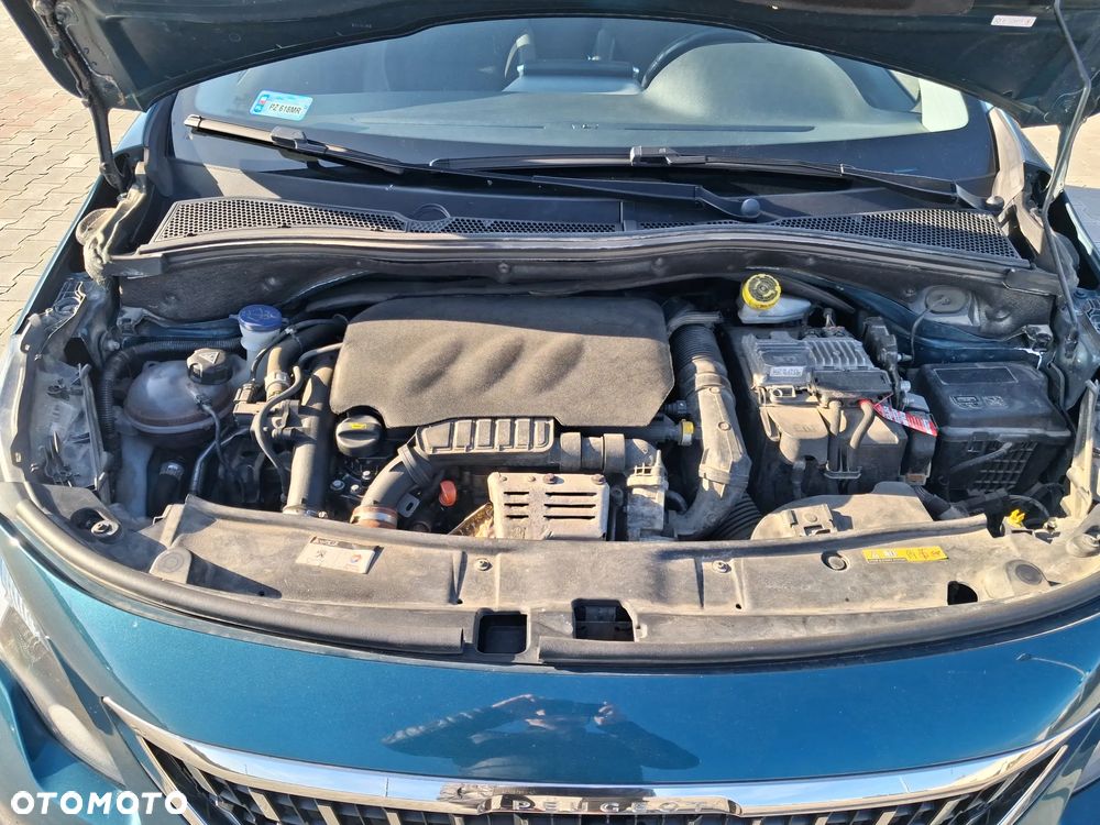 Peugeot 2008 1.2 Pure Tech GPF Active S&S - 19