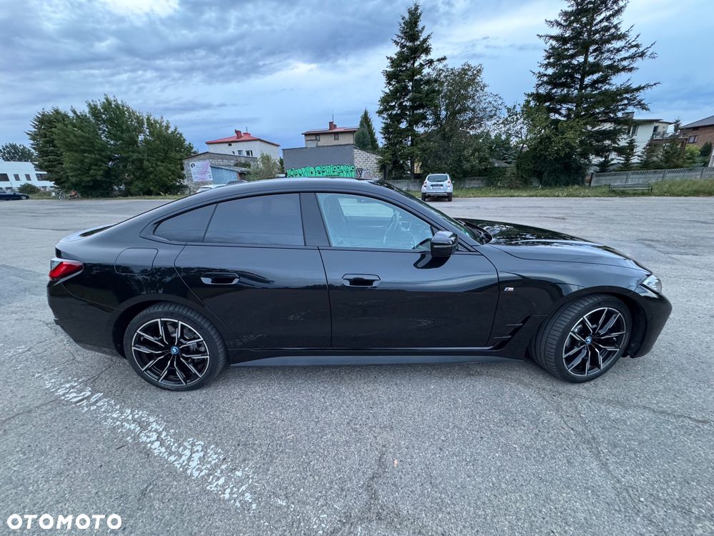 BMW i4 70.3kWh eDrive 35 M Sport - 5
