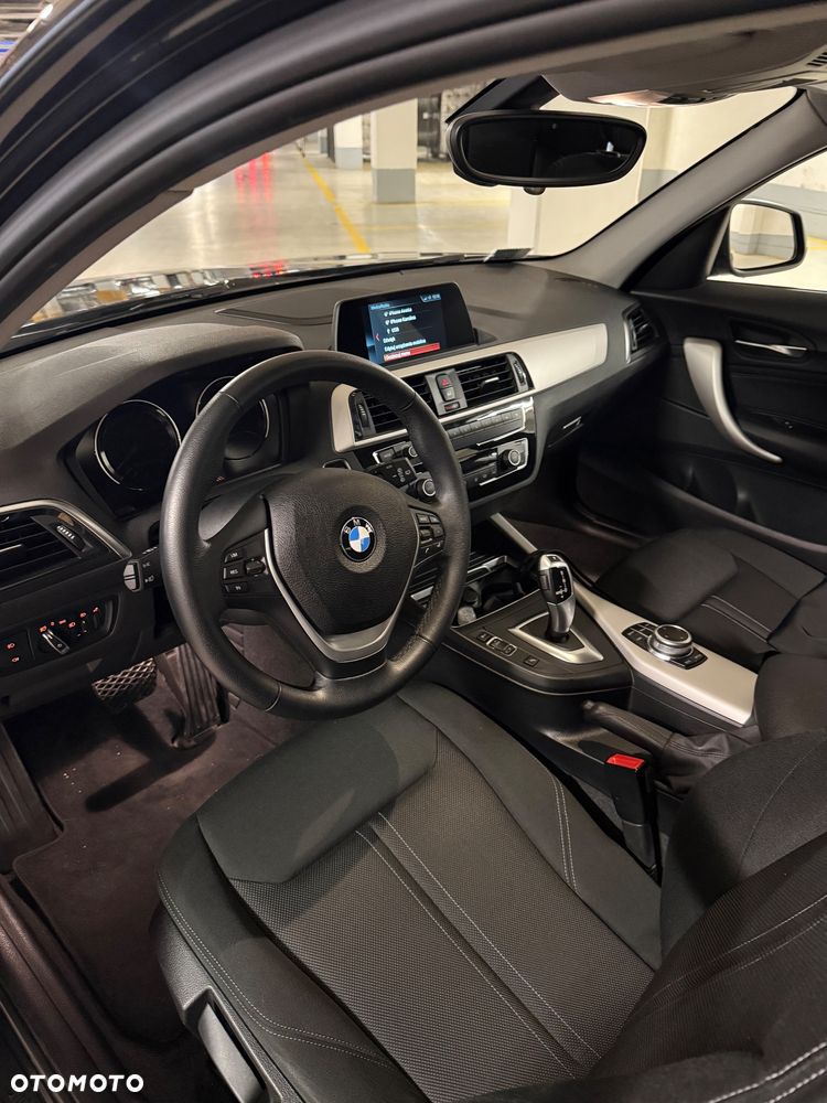 BMW Seria 1 120i Advantage - 6
