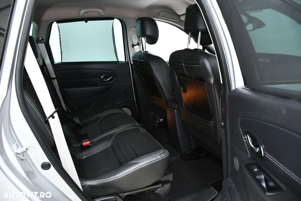 Renault Grand Scenic dCi 110 EDC Bose Edition - 14