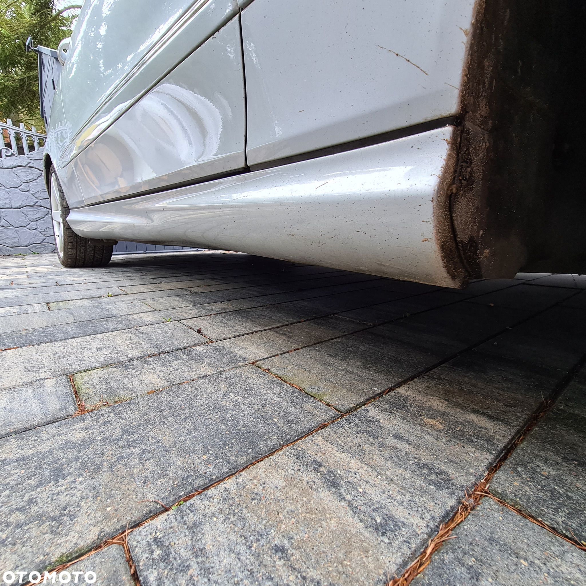 LISTWA PROGOWA AMG NAKLADKA PROGU PRAWA 775 LAK MERCEDES CLK W209 LIFT ORYGINAL DEMONTAZ 2096980225 - 1