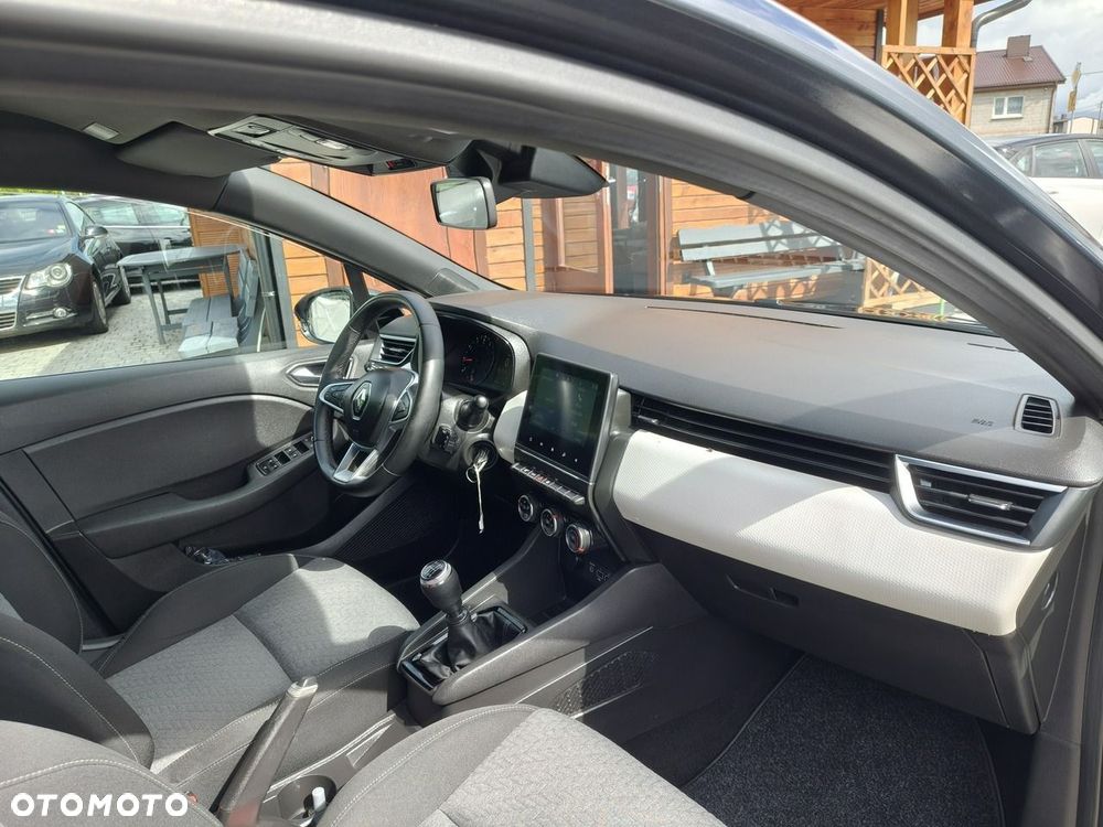Renault Clio - 20