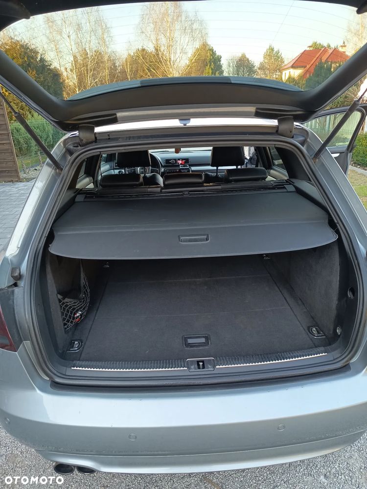 Audi A4 Avant 2.0 TDI - 15