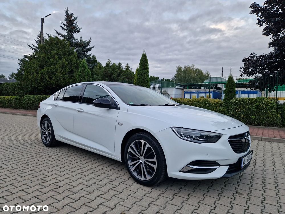 Opel Insignia - 2