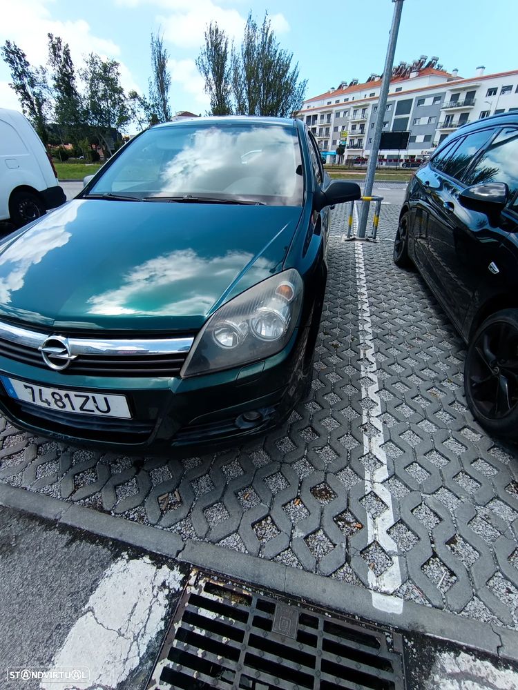 Opel Astra 1.7 CDTI DPF - 1