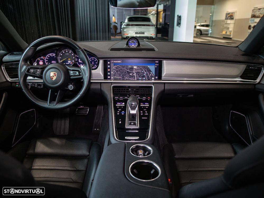 Porsche Panamera Sport Turismo 4 E-Hybrid Platinum Edition PDLS - 34
