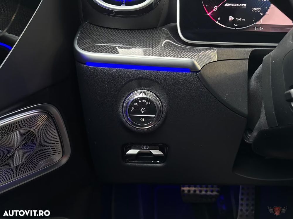 Mercedes-Benz CLE Mercedes-AMG 53 4MATIC+ AMG SPEEDSHIFT TCT 9G - 18