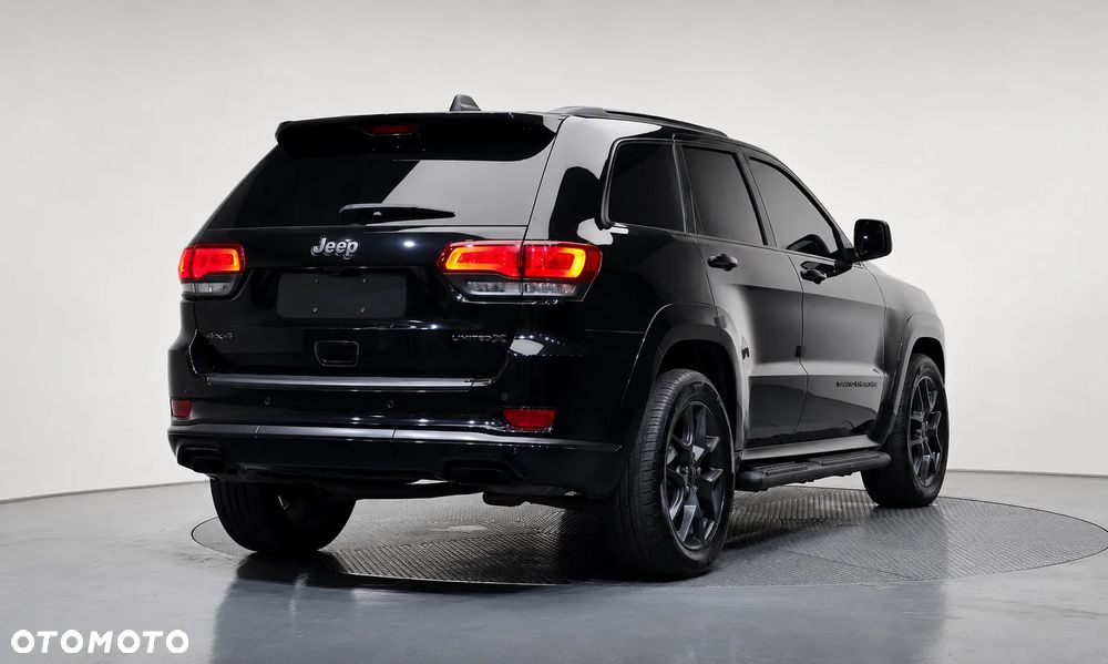 Jeep Grand Cherokee - 2